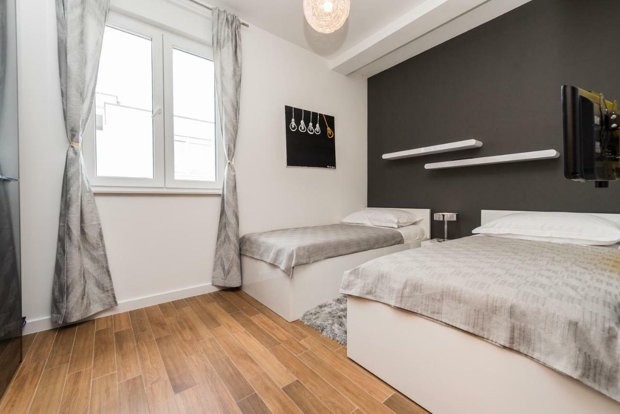 Apartament Luxury Penthouse Mandre Zewnętrze zdjęcie
