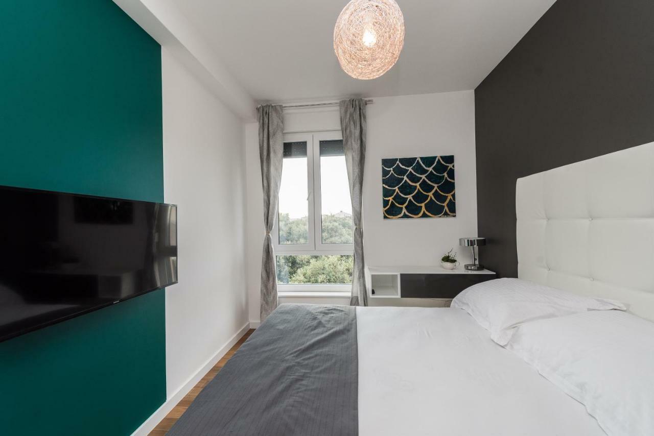 Apartament Luxury Penthouse Mandre Zewnętrze zdjęcie